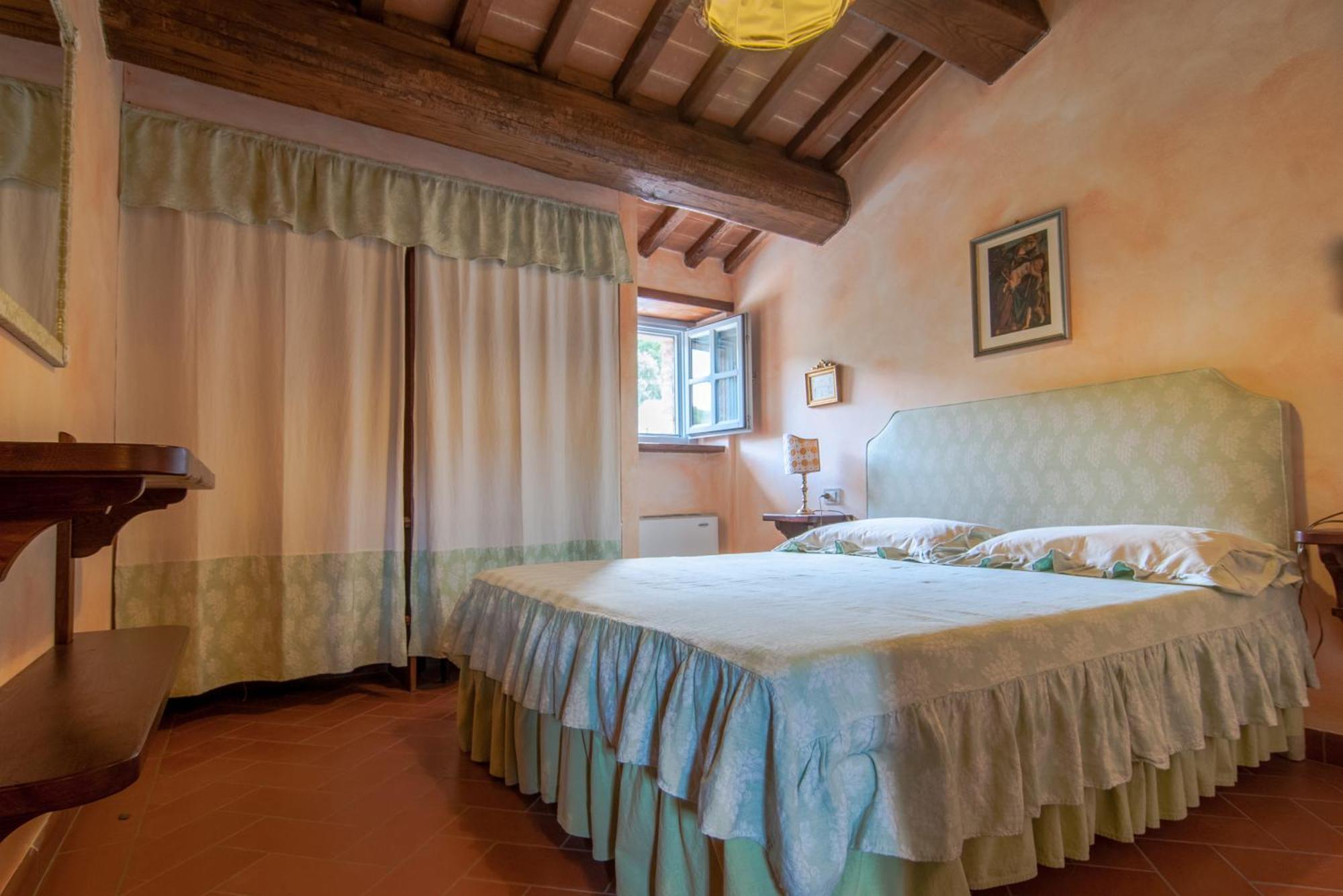 Agriturismo I Frati Paciano Exterior photo